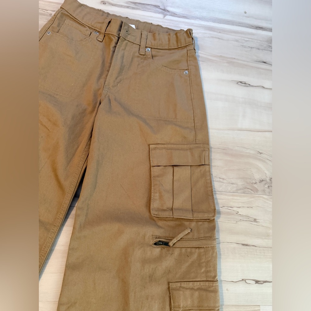 Gap kids Wide-Leg Cargo Pants 100% cotton - Tan size 12